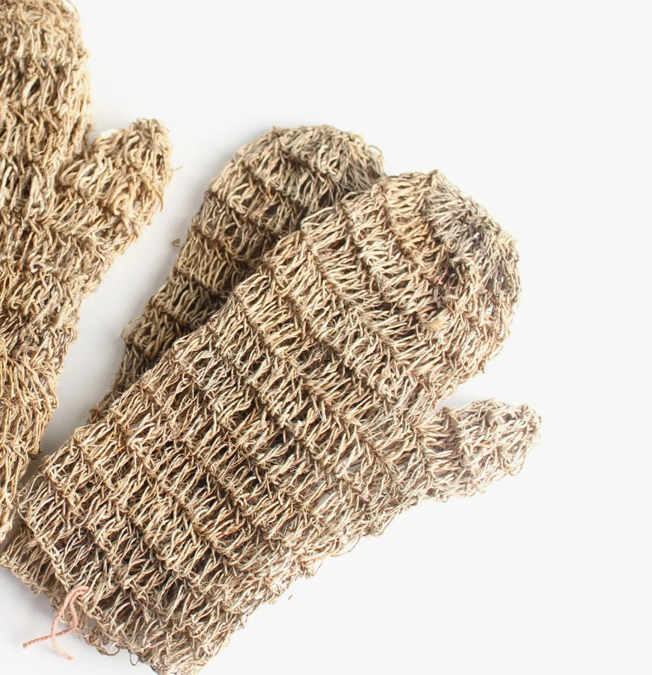 Exfoliating Earth Hemp Body Scrub Mittens