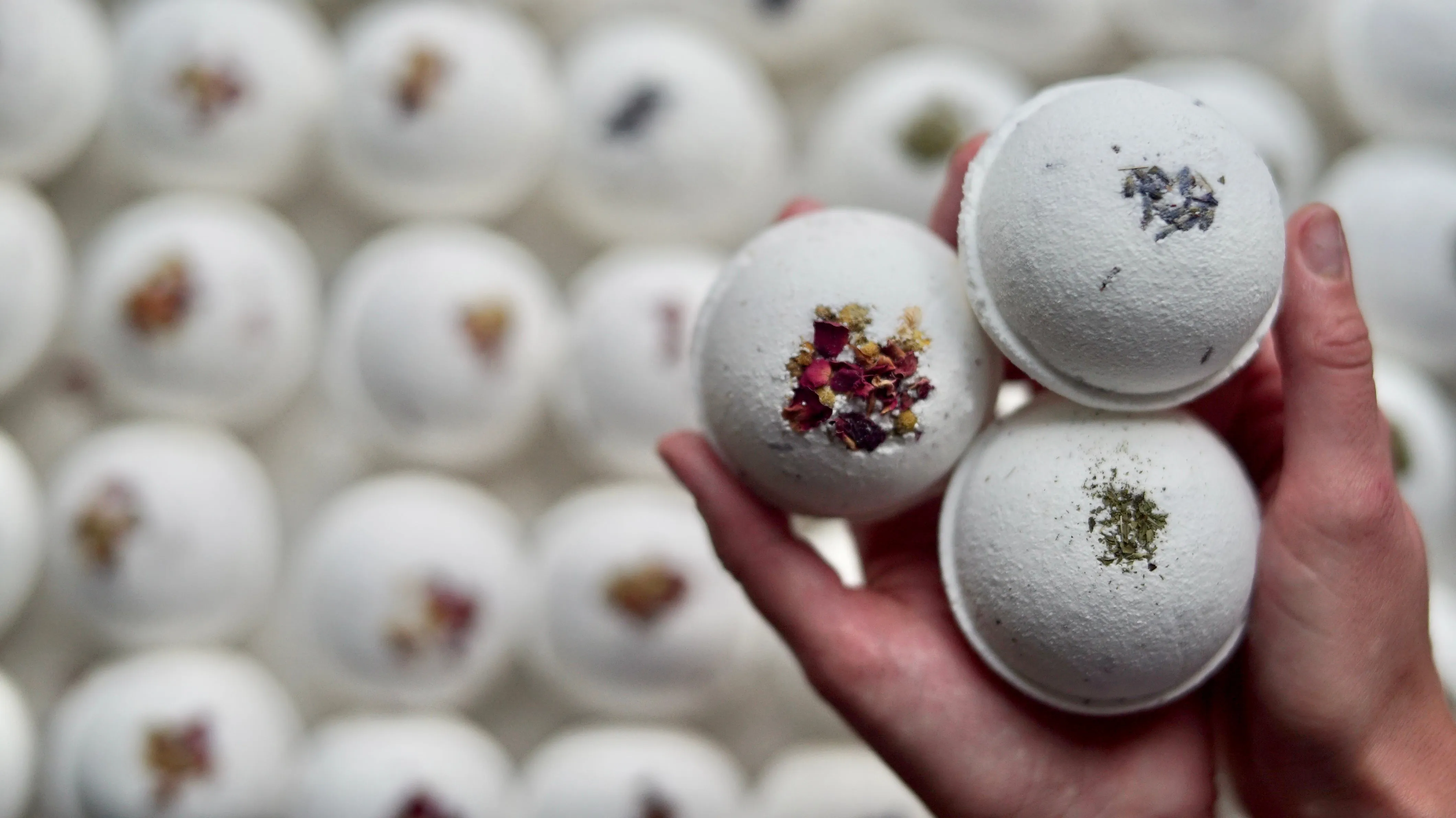 Large Aromatherapy Bath Bombs